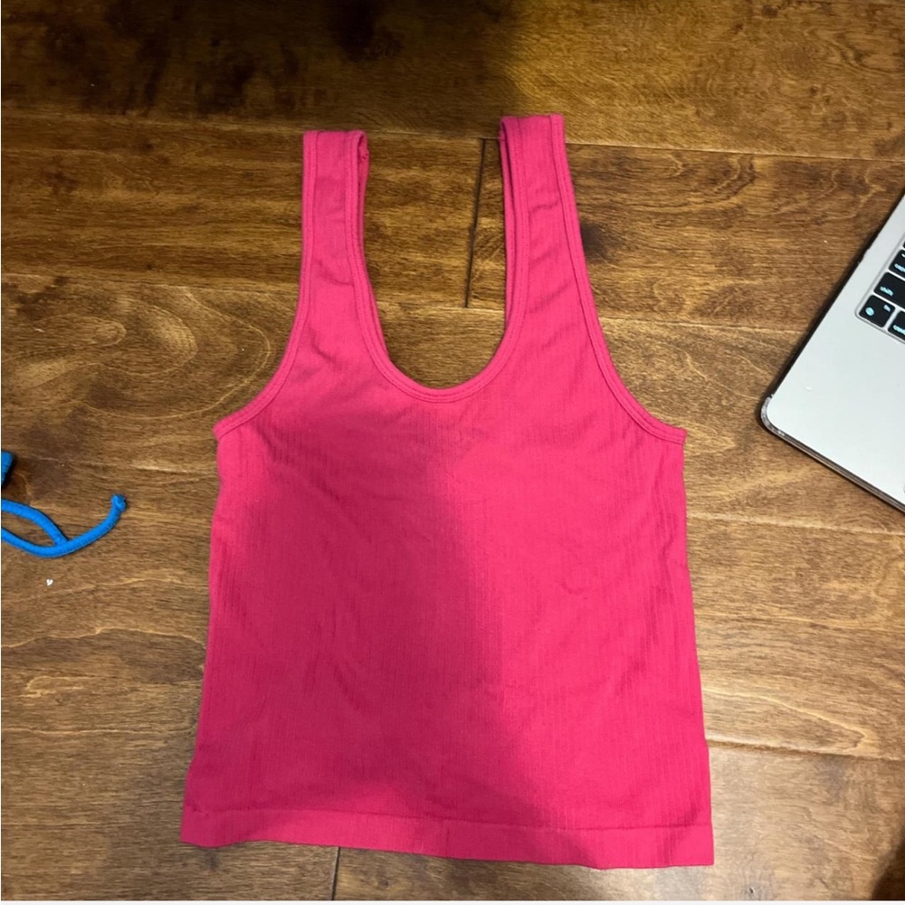 Women’s Pink Ribbed Tank Top